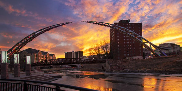 Sioux Falls Arc of Dreams at sunset